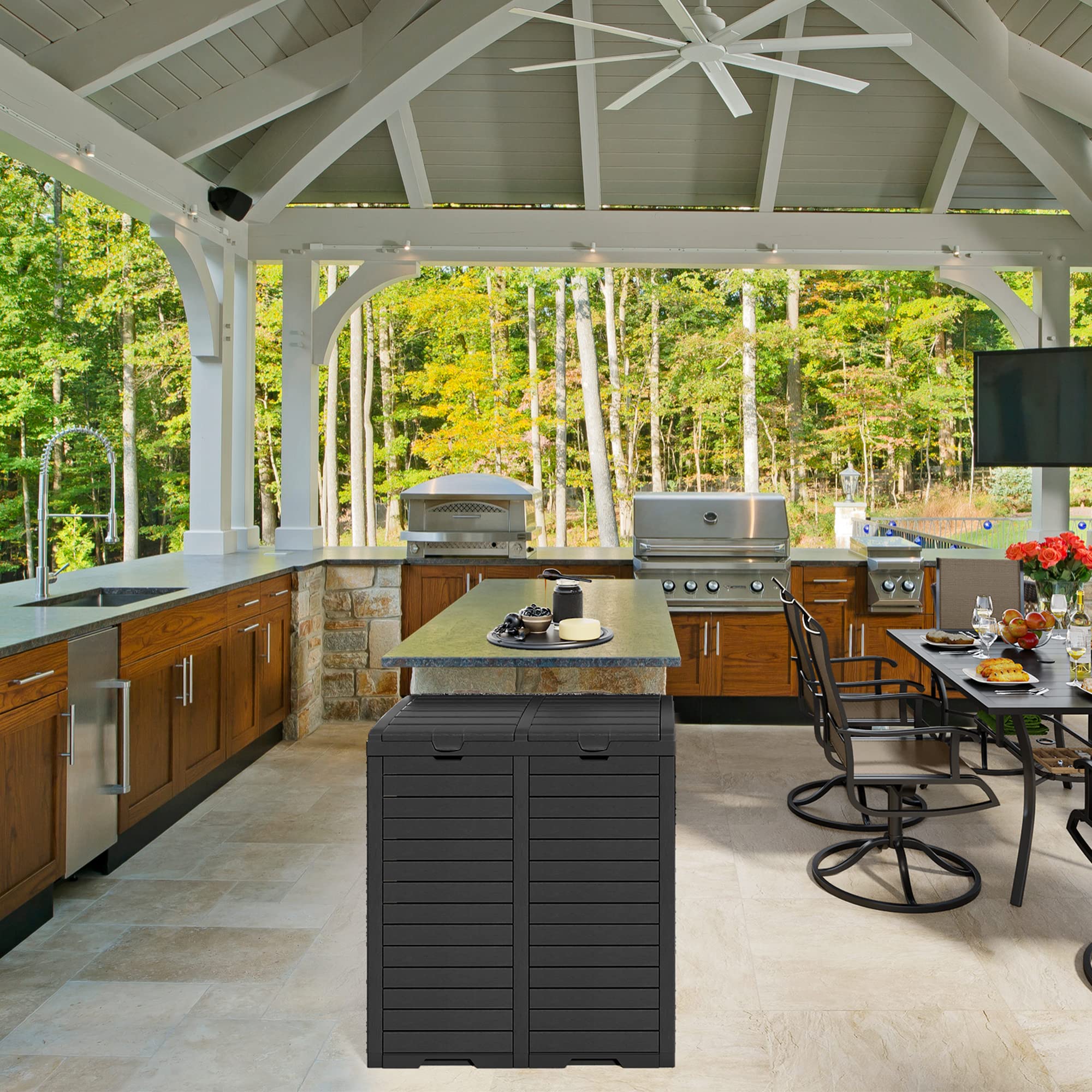 DWVO dual-lid snap-on mechanism for secure lid closure