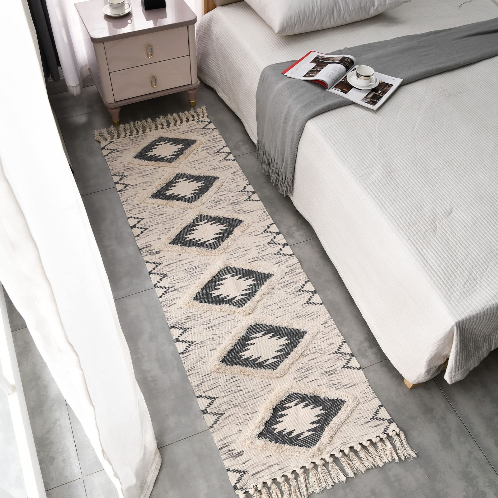 DXGJOKR Boho Runner Rug 2x6 gray indoor outdoor versatility.
