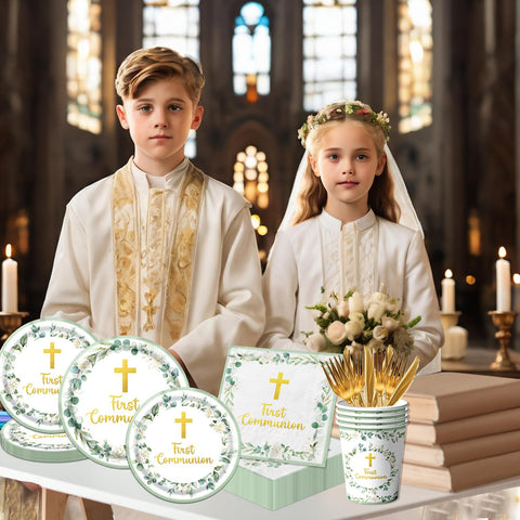 Dydamud 9oz cups for first communion, comfortable to hold during the party.