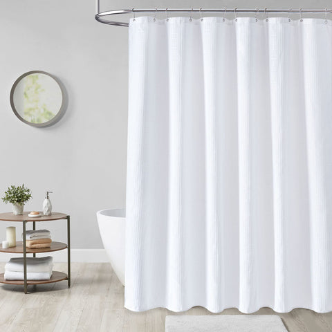 Dynamene hotel-spa style curtain suited for home bathrooms and facilities.