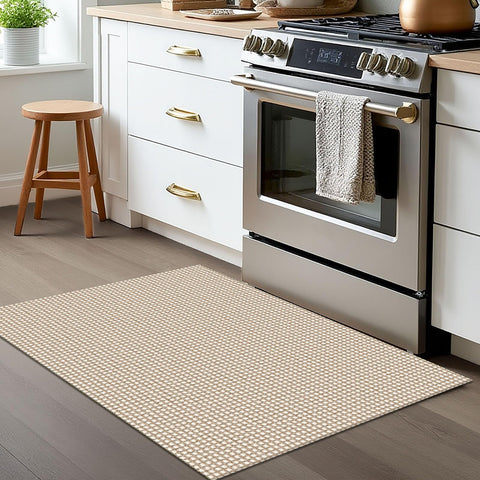 EARTHALL cotton-polyester rug offering soft, plush underfoot comfort