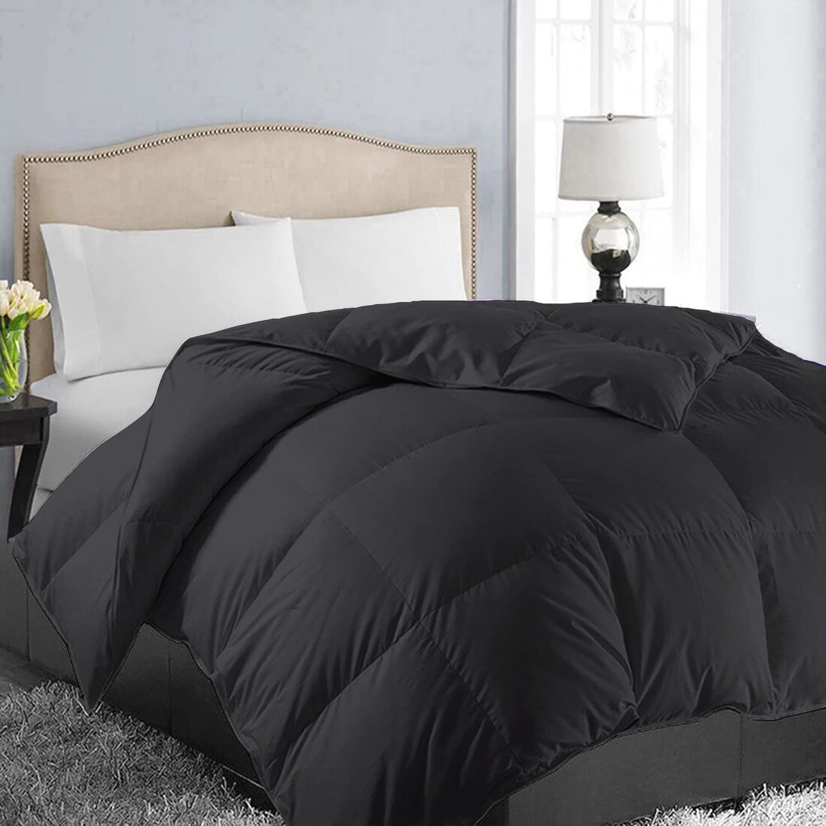 EASELAND queen comforter with soft fabric for year-round coziness.