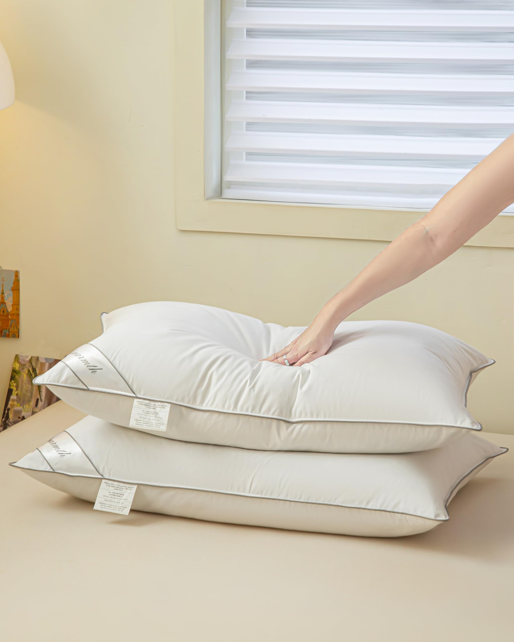 Eastwarmth cotton cover emphasizes skin-friendly, breathable, and durable material.