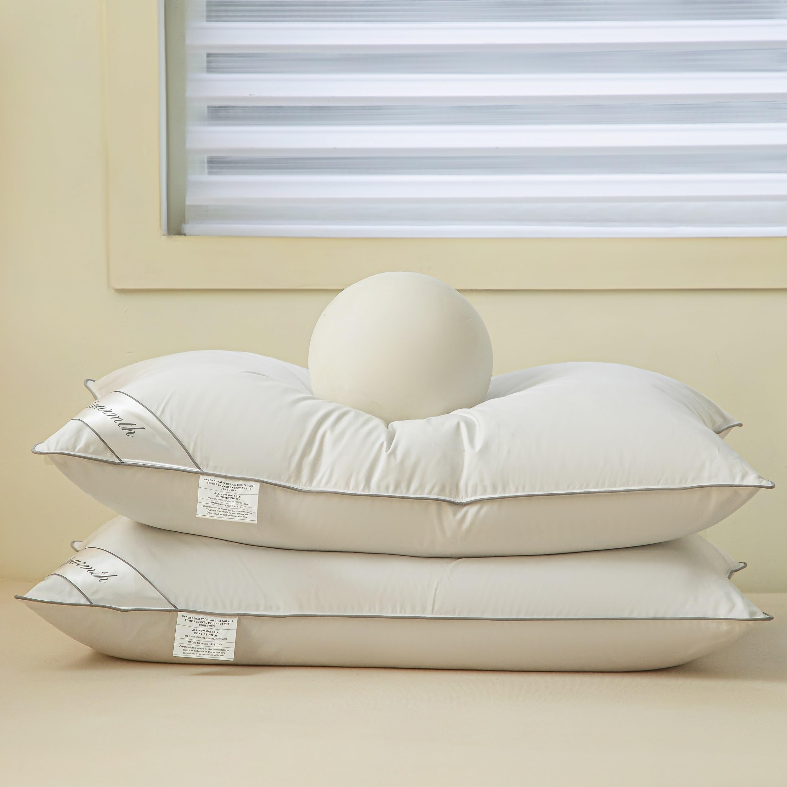 Eastwarmth pillow filling 30-70 demonstrates plush support with natural breathability.