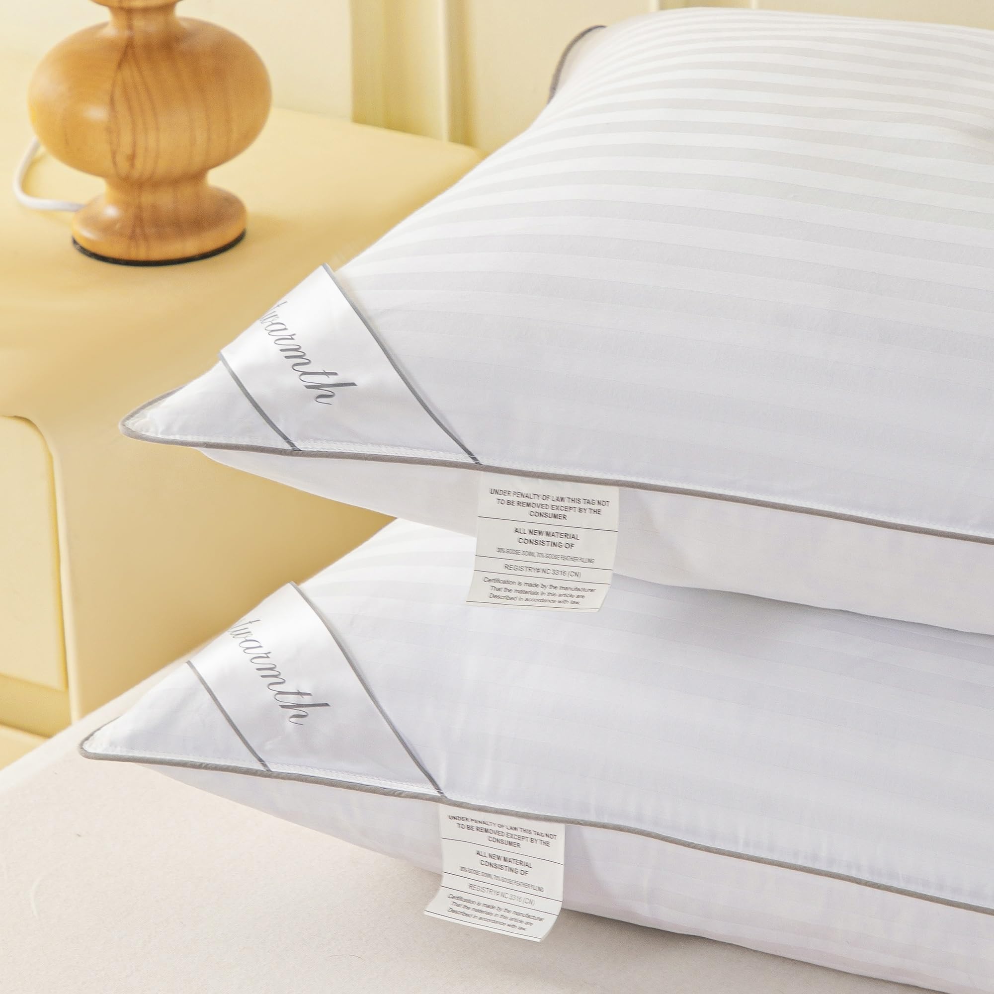Eastwarmth 300TC cotton cover closeup highlighting softness.