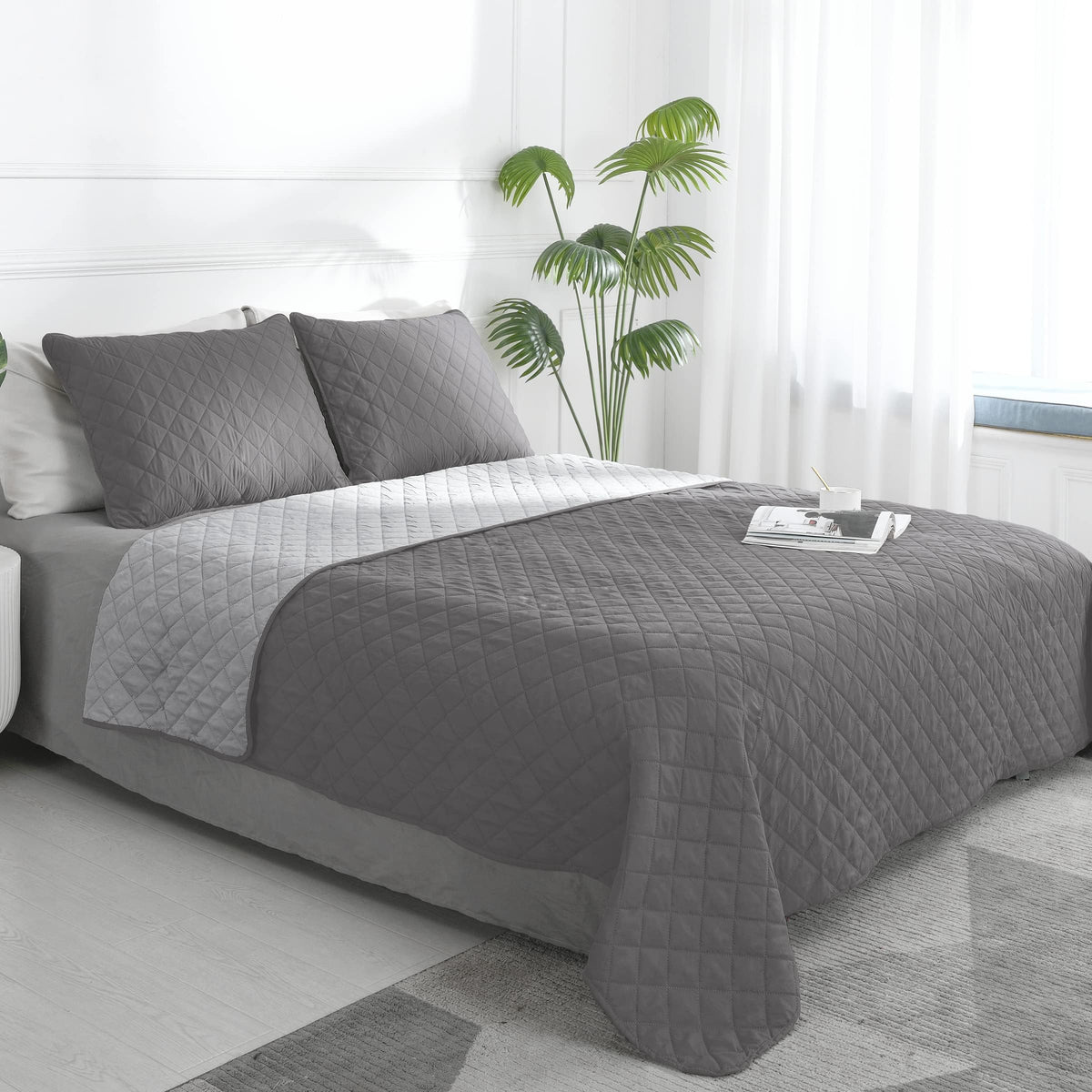 Easy-Going twin quilt set closeup shows soft microfiber finish for year-round comfort