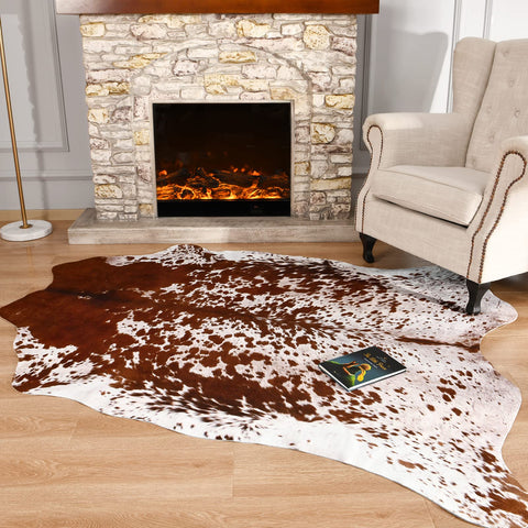 Easycozy rug cleaning demo shows easy vacuuming and stain removal.