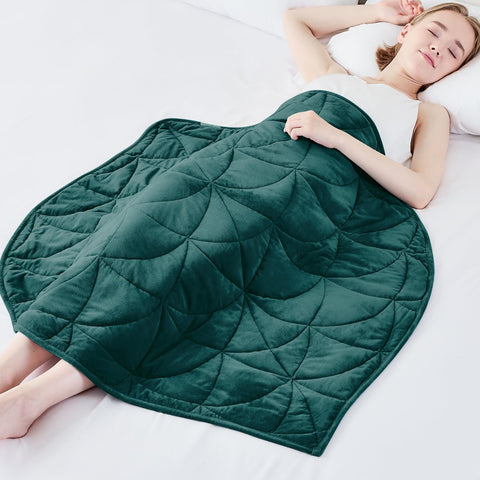 Eazfy Pro leaf-design weighted blanket adds cozy style and hug-like comfort.