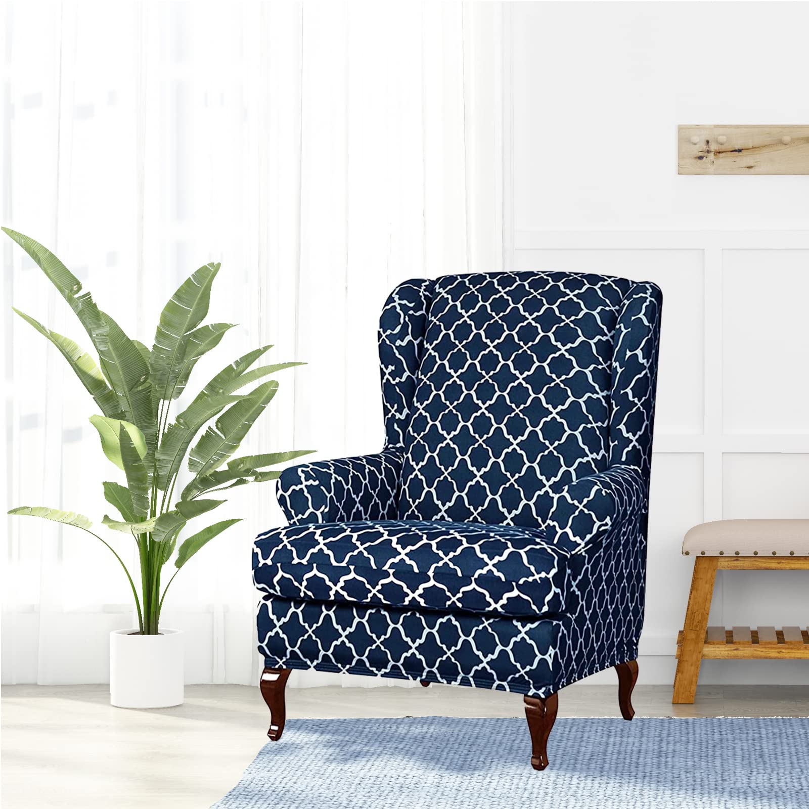 Eco-Ancheng slipcover stays wrinkle-free for a tidy chair.