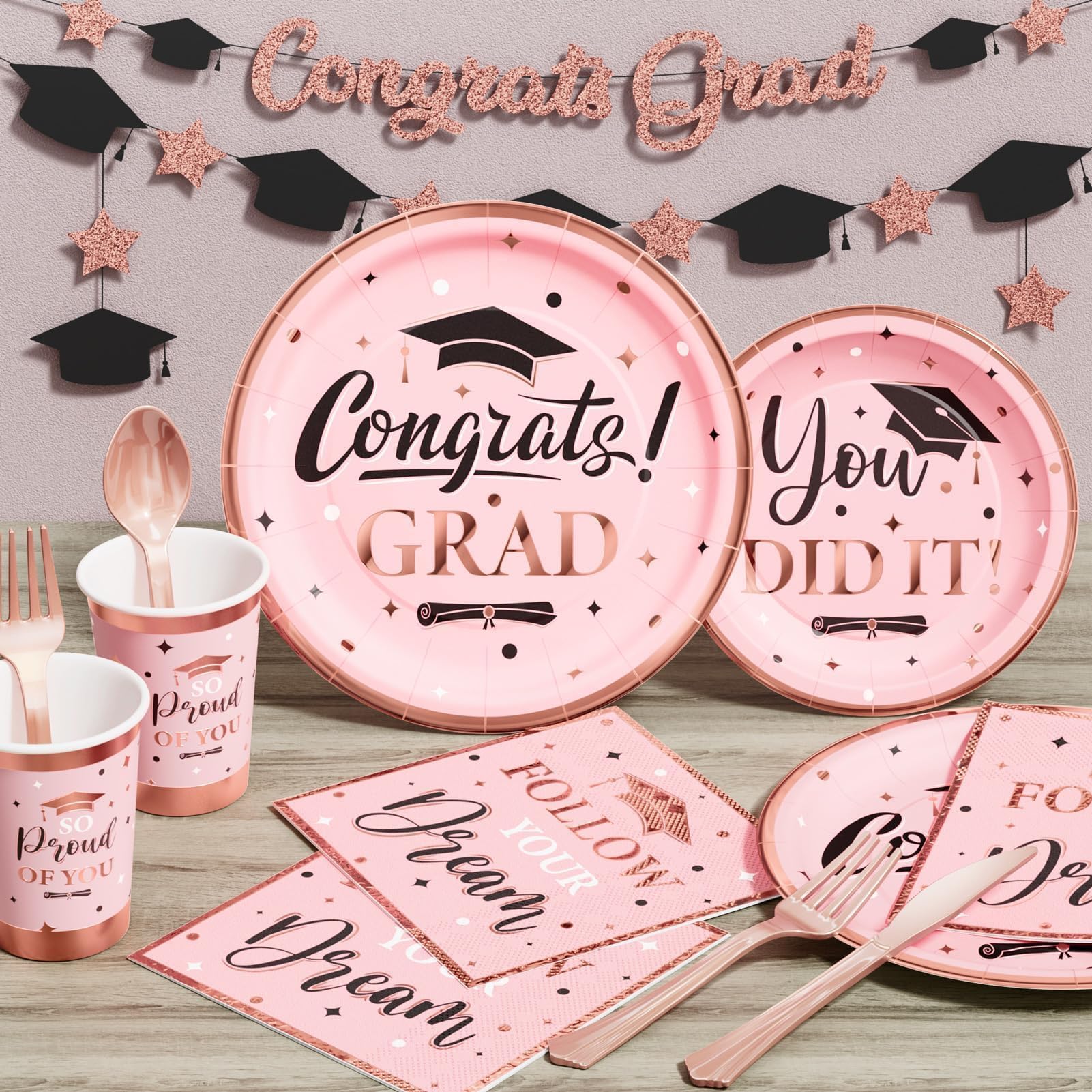 Ecomore graduation dinner plates for easy serving and stylish tables.