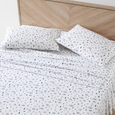 Eddie Bauer flat sheet close-up highlights percale weave for a smooth, cool feel