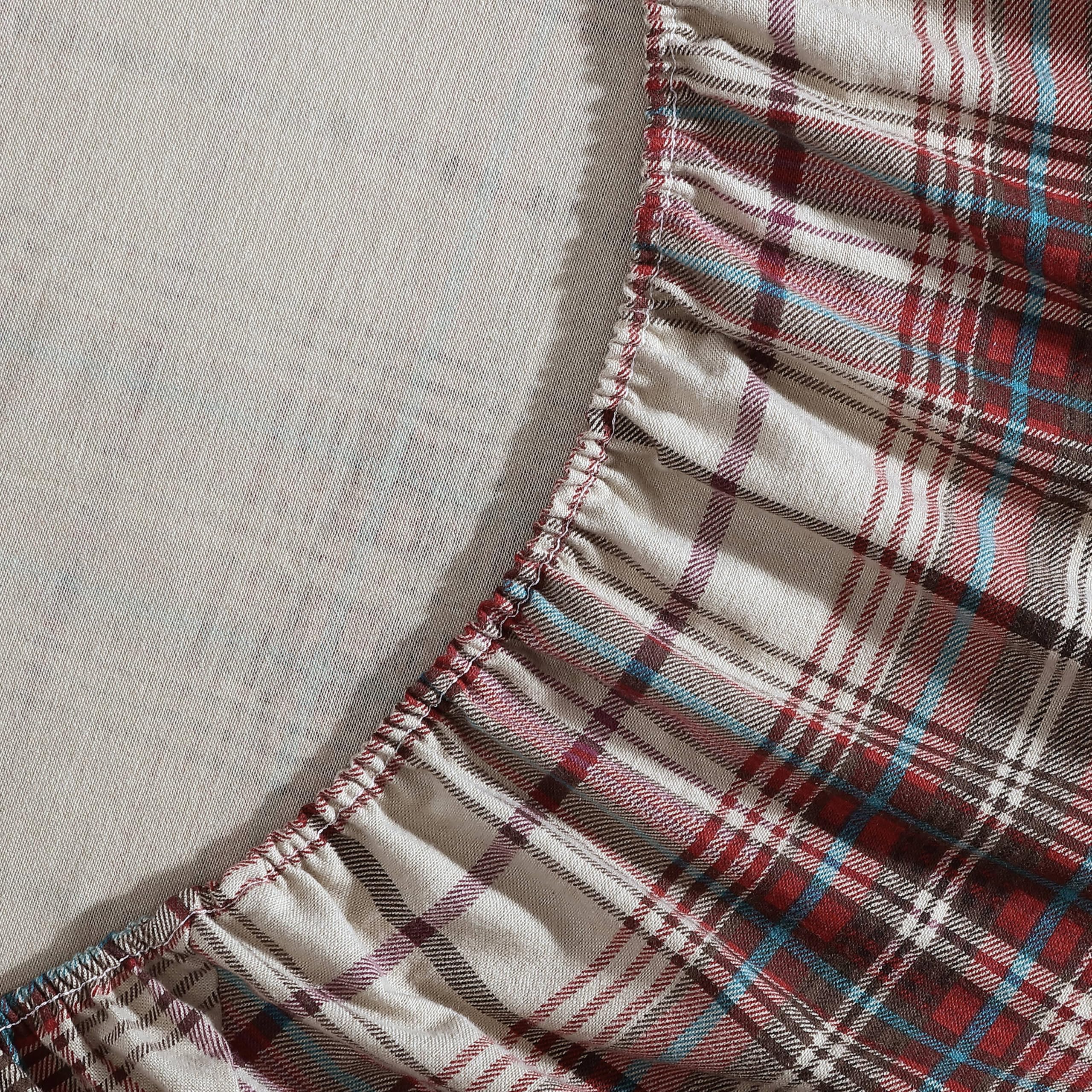 Eddie Bauer Montlake Plaid Red pillowcase 2 matching set for complete look