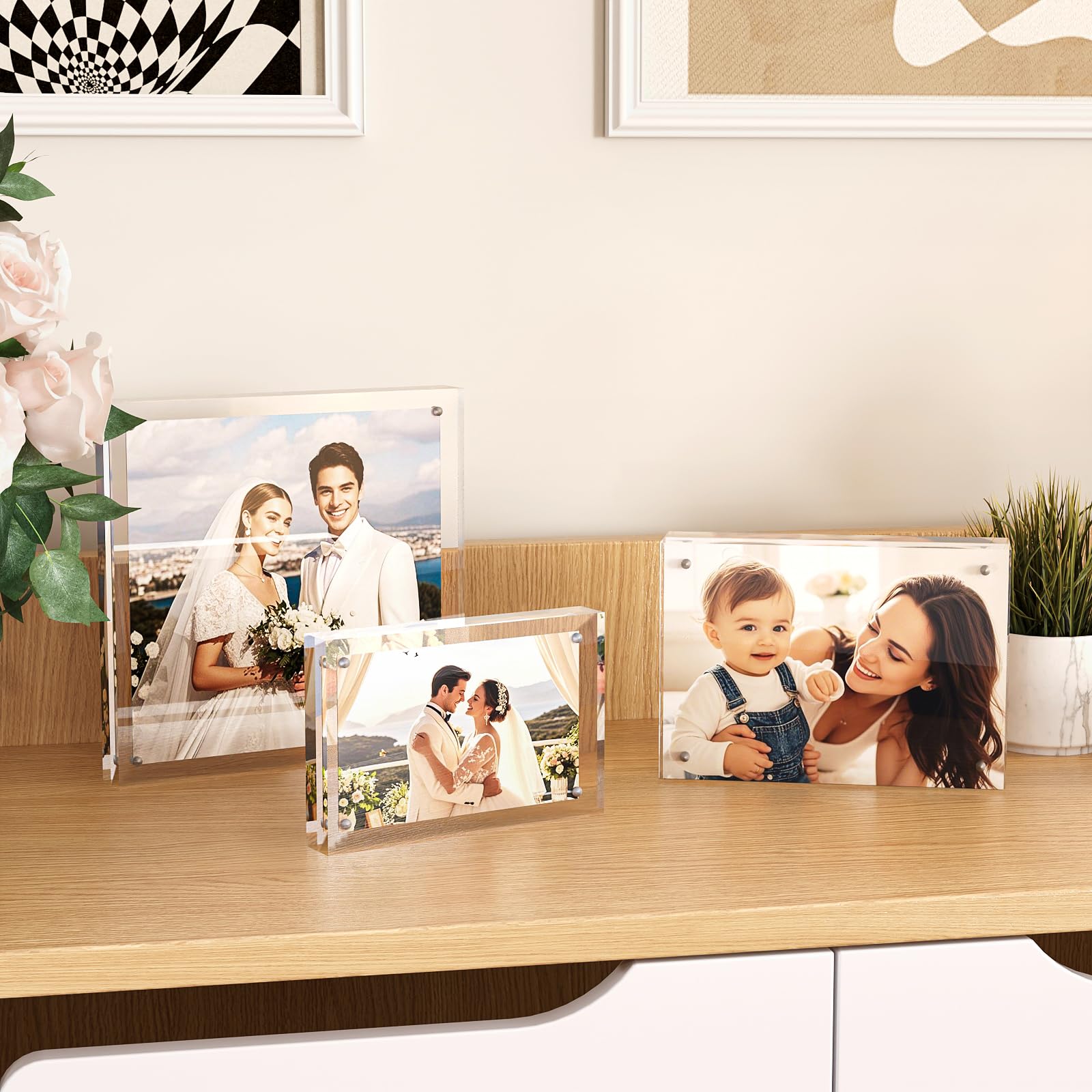 Egofine desk display holding photos and cards