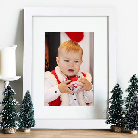 Egofine premium solid pine wood ensures durable, long-lasting display.