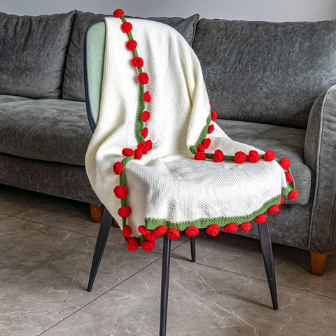 EIGHTOWN 43'' size ideal for throws and display in living spaces