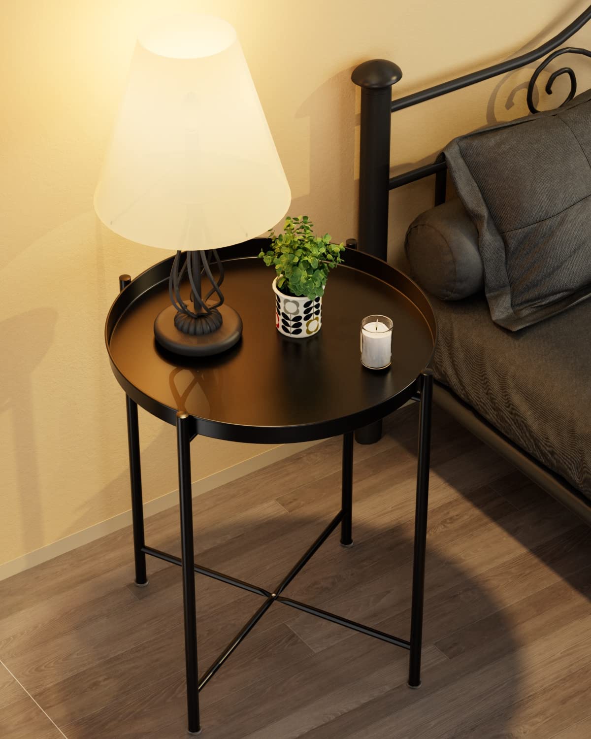 EKNITEY small side table with rustproof, waterproof coating for indoor and outdoor durability.