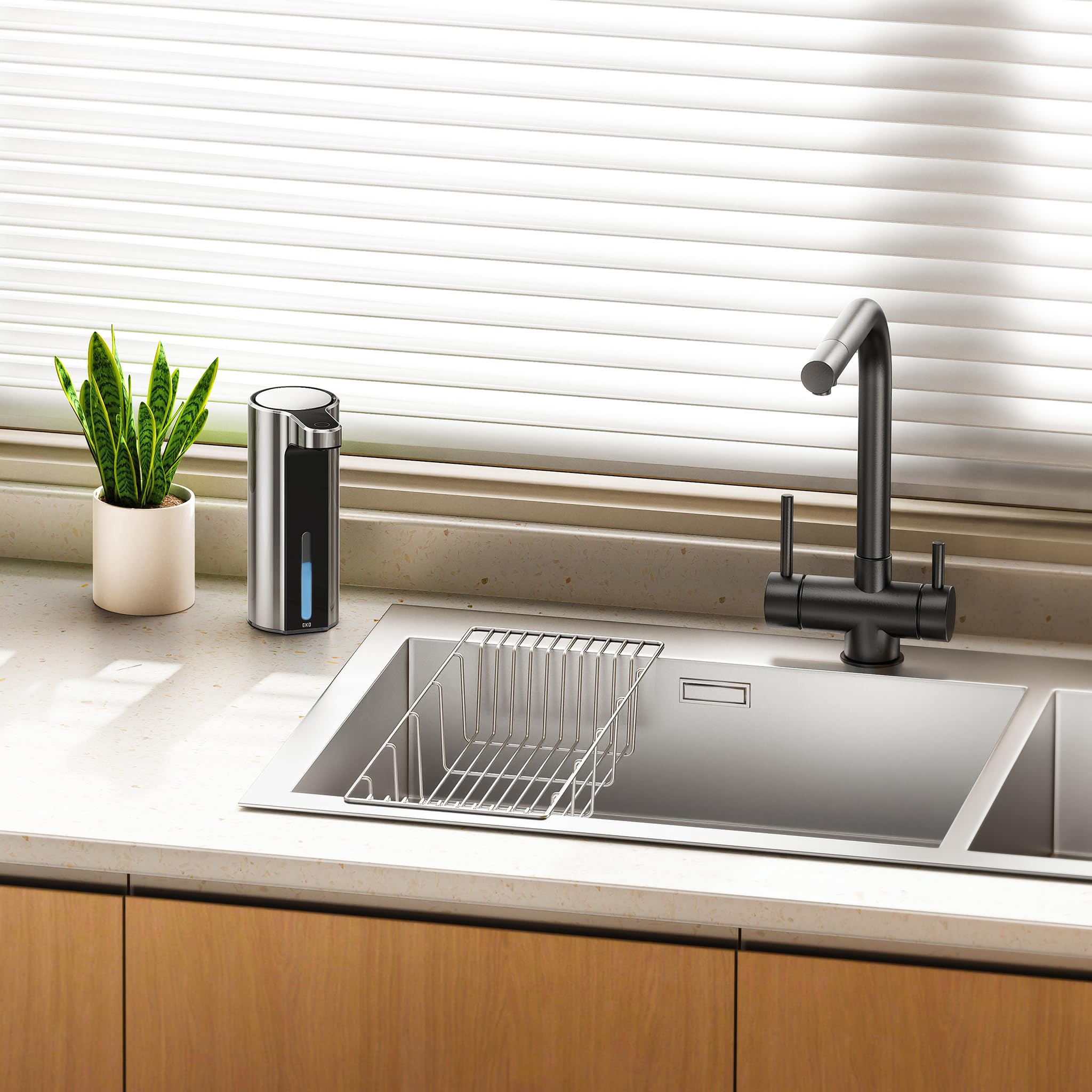 EKO Aroma durable, water-resistant body for wet environments