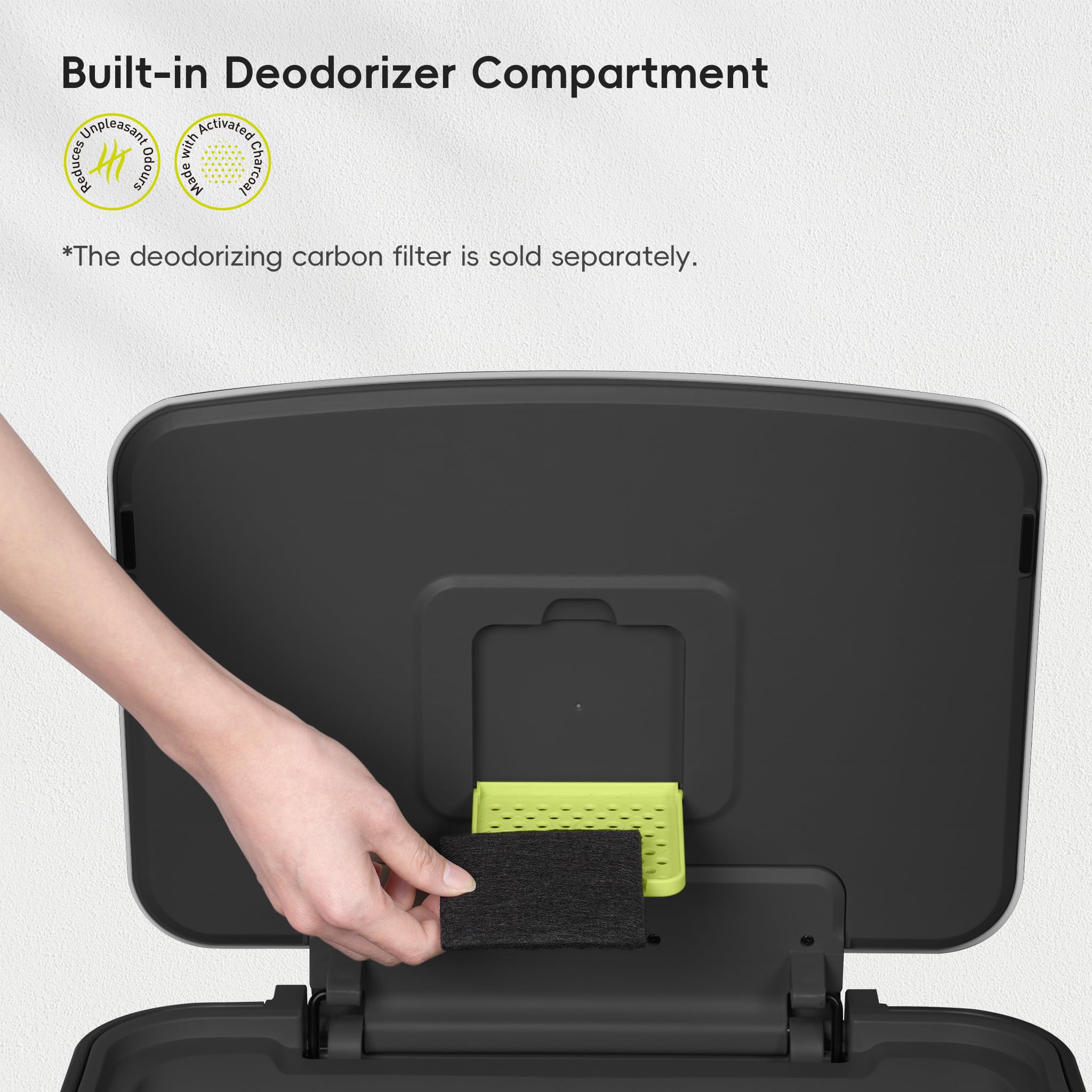 EKO Hudson wide opening simplifies liner placement and bag removal.