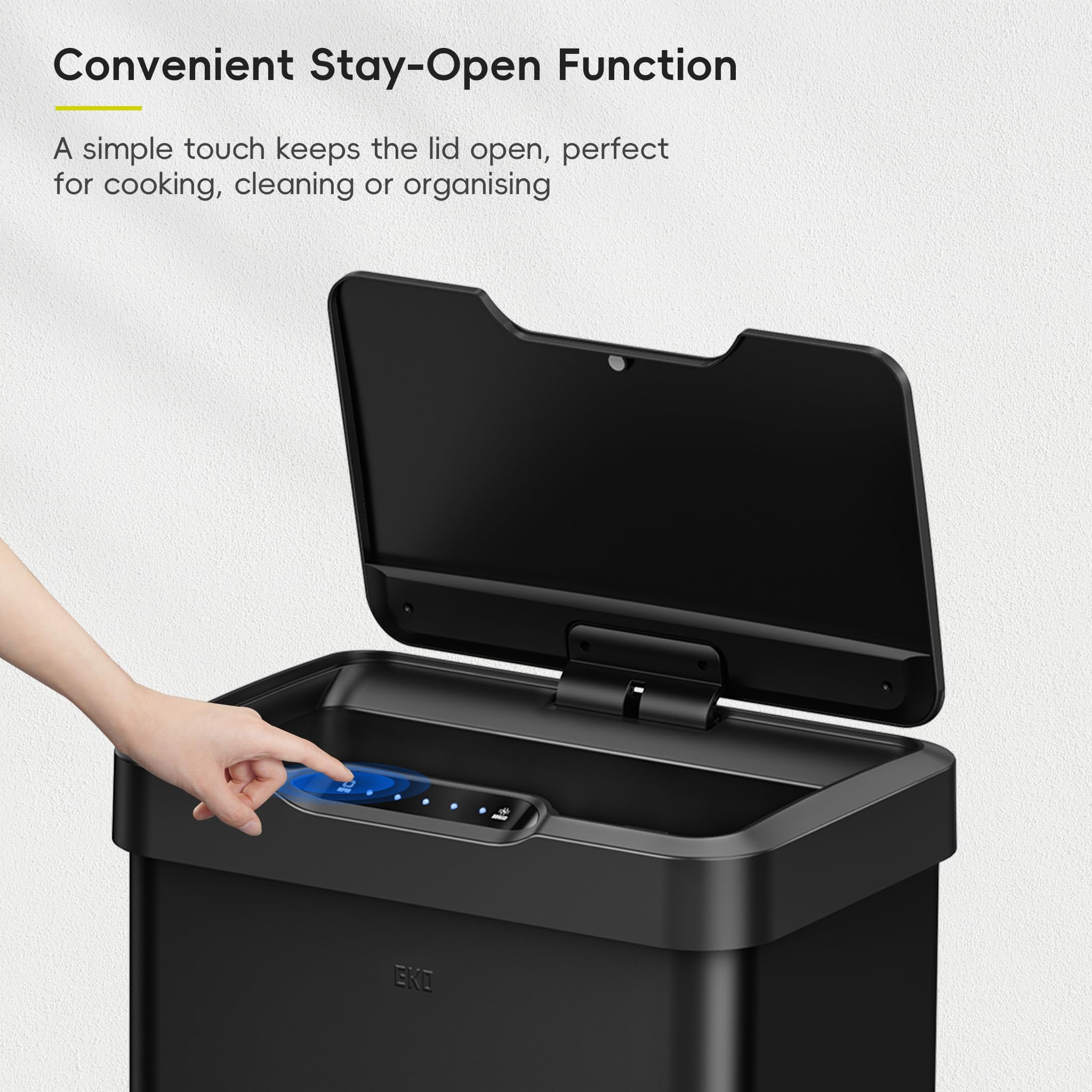 EKO Mirage-T removable inner bin for fast cleaning and disposal.