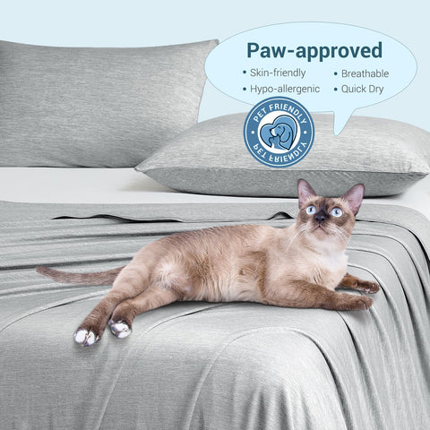 Elegear cooling blanket night use helps reduce overheating sensations.