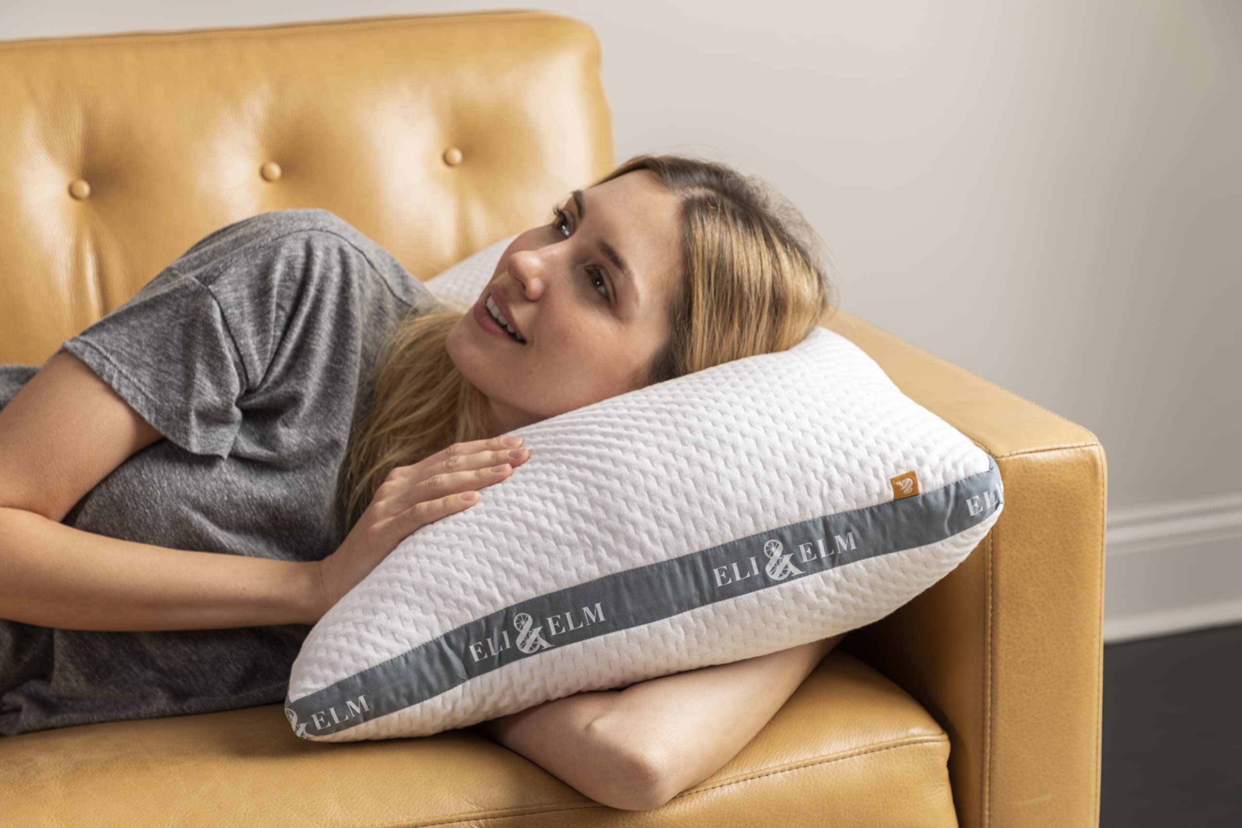 Eli & Elm side sleeper pillow helps reduce neck strain.