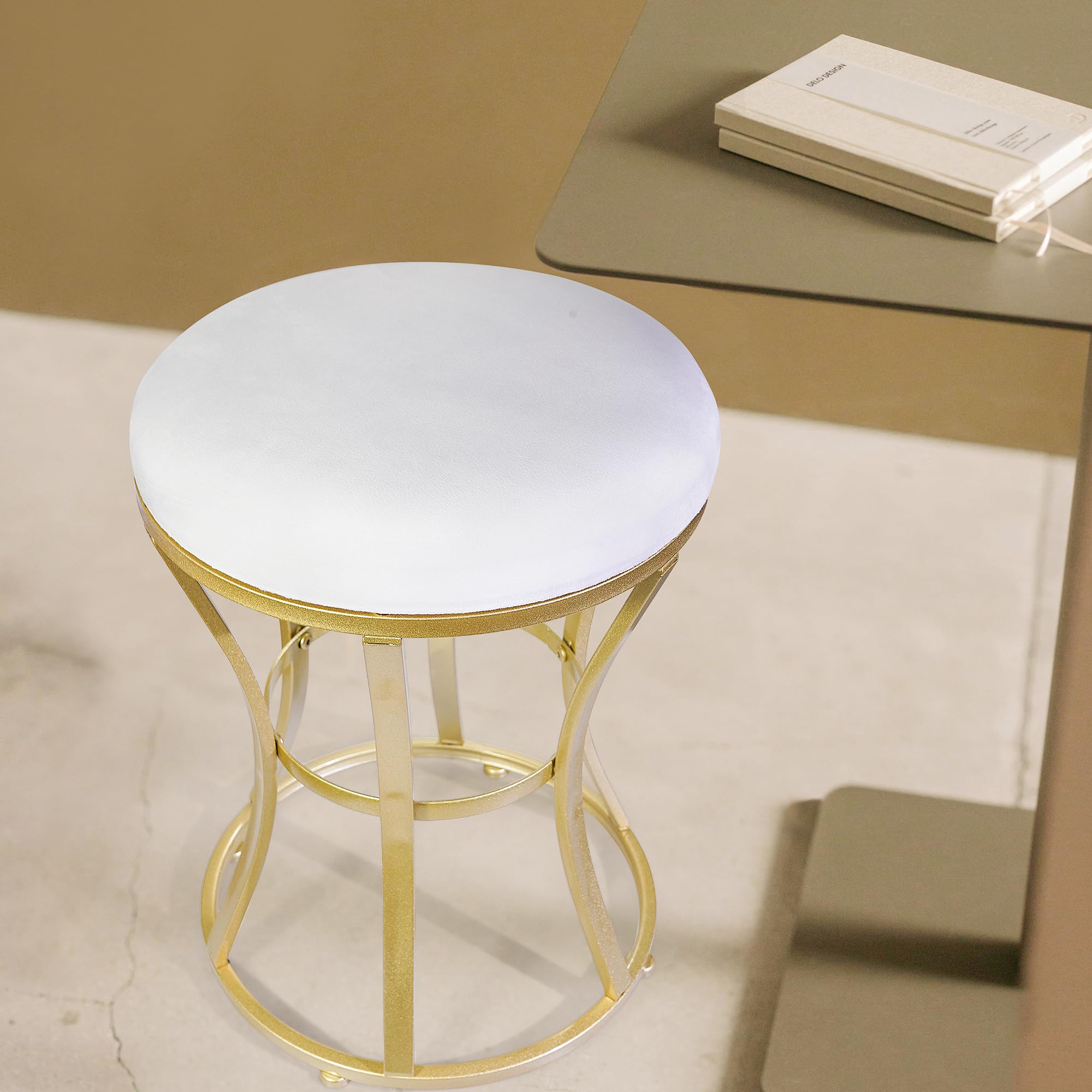 Ellensamqi gold powder-coated legs brighten durability and style