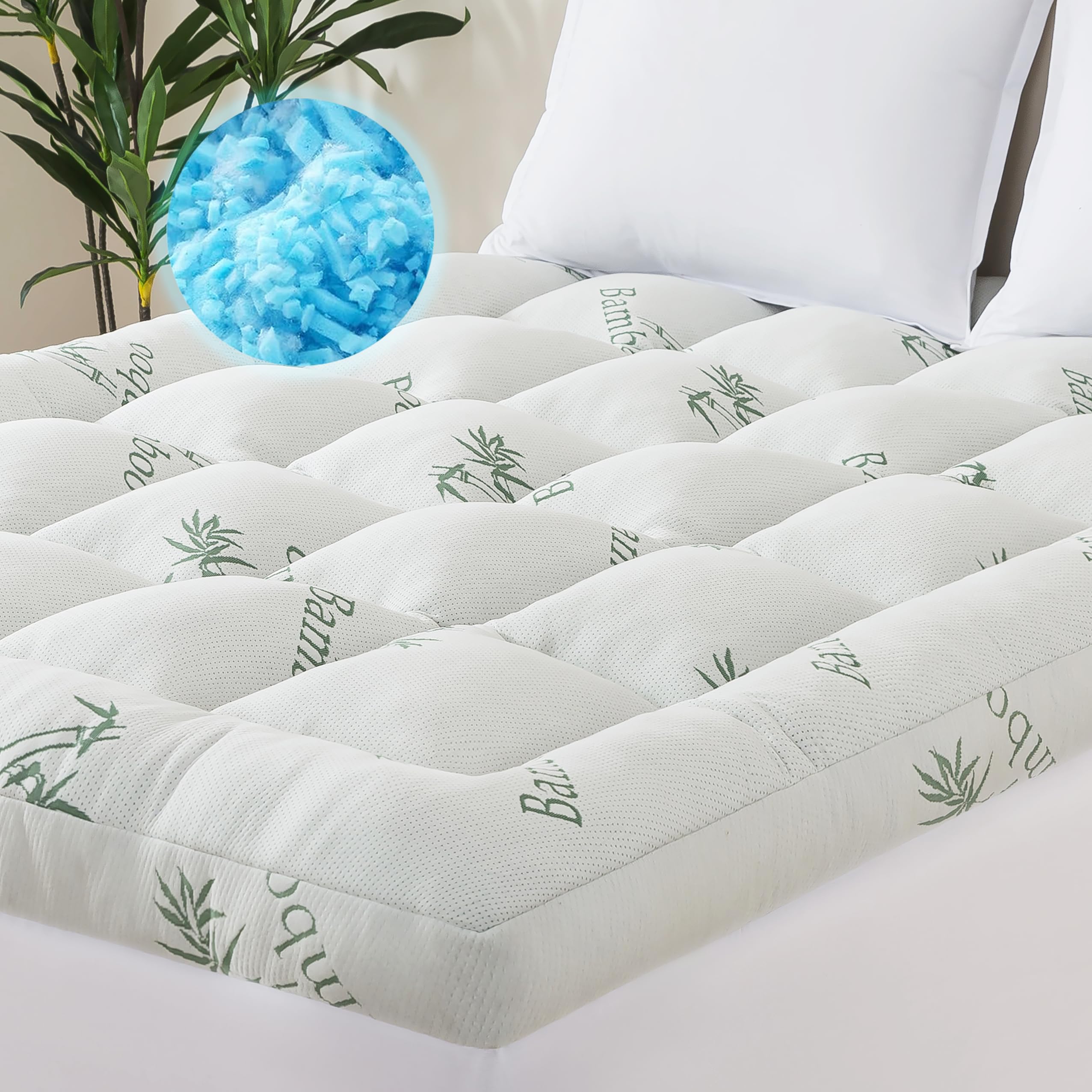 ELNIDO QUEEN 3inch topper close-up fabric showing a soft, breathable surface.