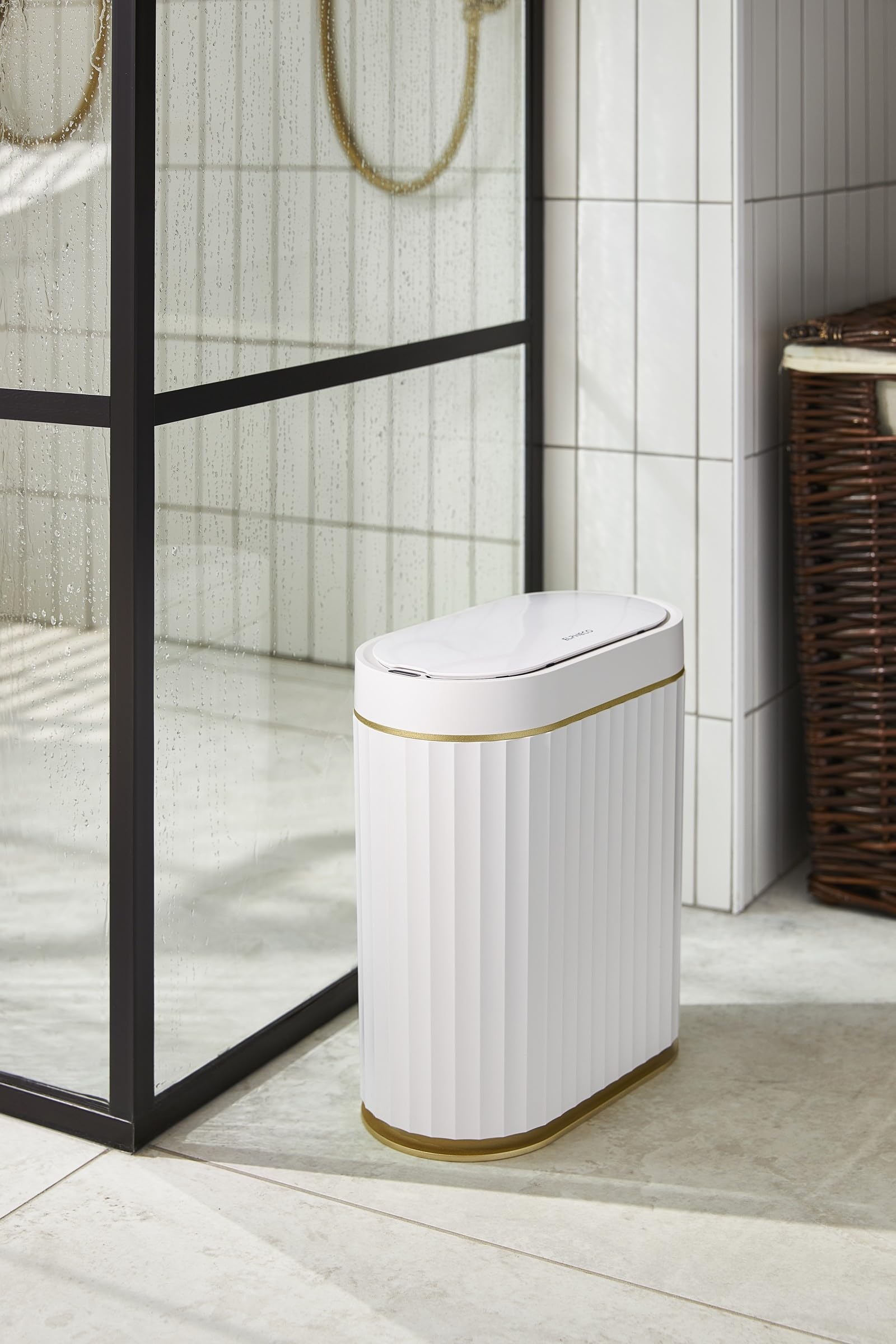 ELPHECO motion sensor trash can enabling touchless use
