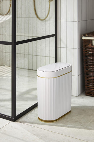 ELPHECO motion sensor trash can enabling touchless use