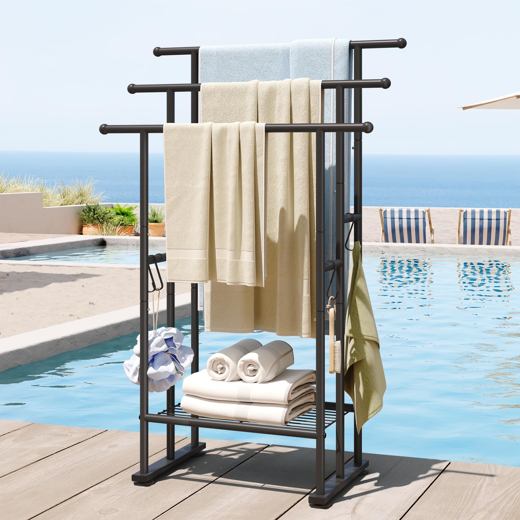 ELYKEN sturdy metal construction for durable bathroom or poolside use