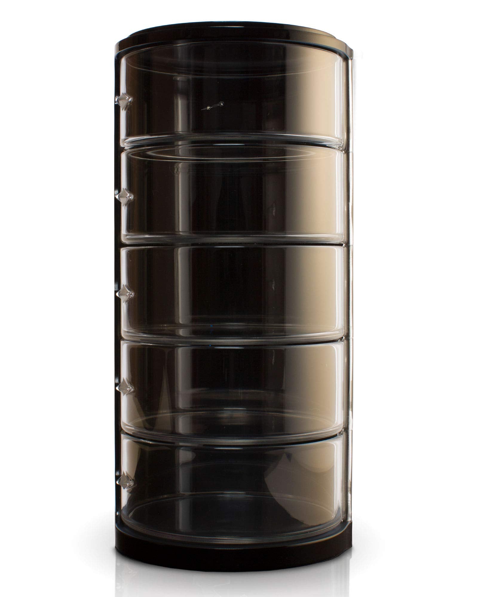 ELYPRO belt rack closeup shows sturdy, crack-resistant acrylic