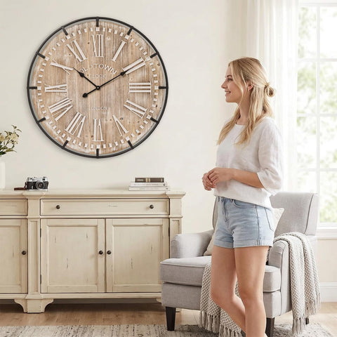 EMAX HOME battery-operated clock without cords for flexible placement
