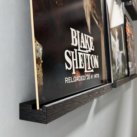 Emfogo floating display emphasizes album art while saving wall space