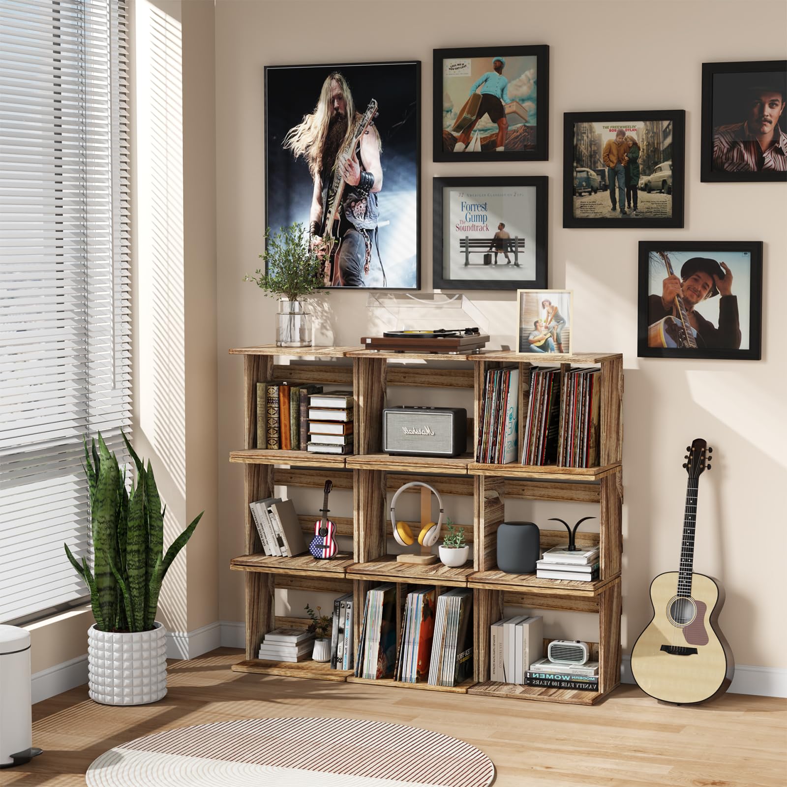 Gift-ready Emfogo vinyl frame set for music lovers.