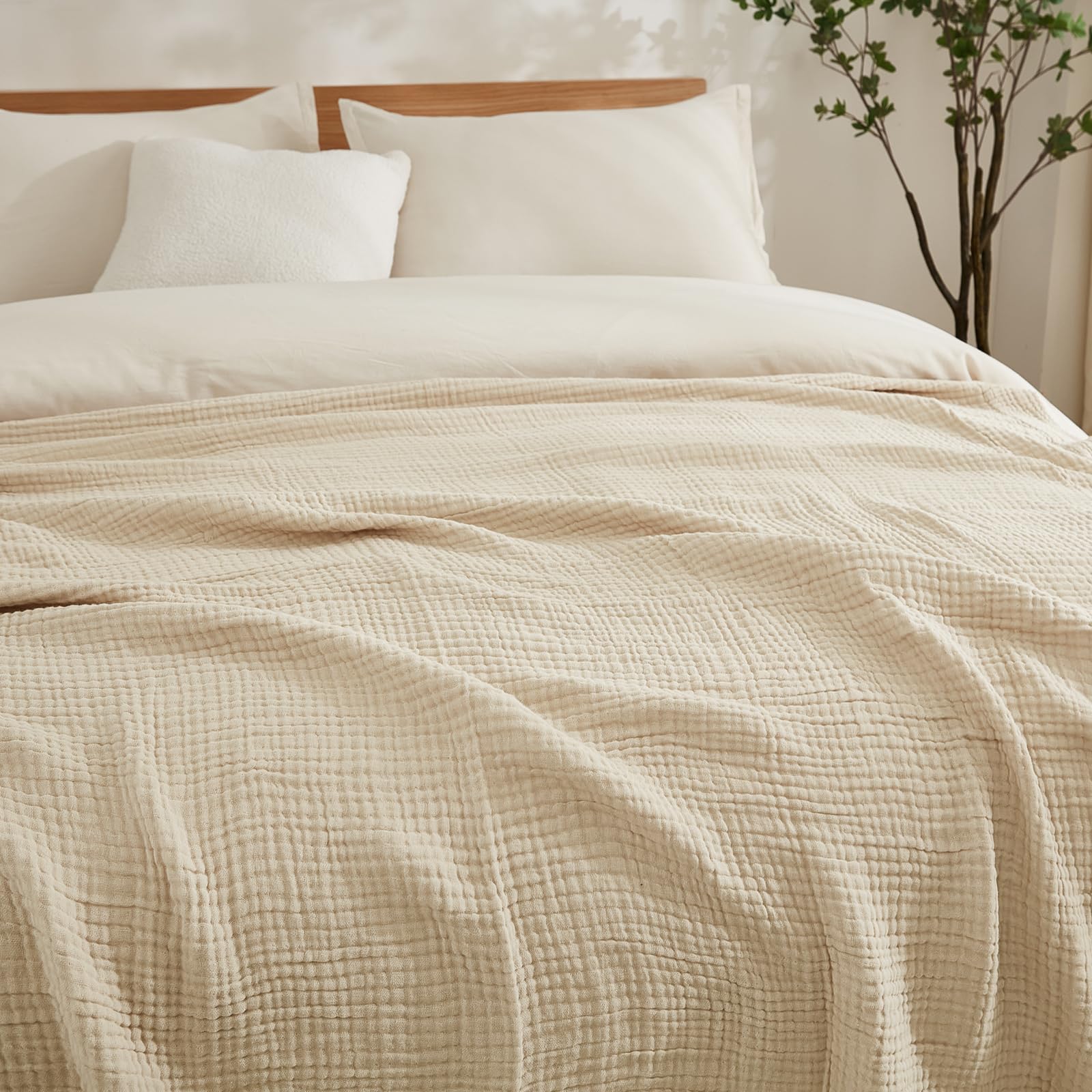 EMME blanket care in cold machine wash to preserve softness