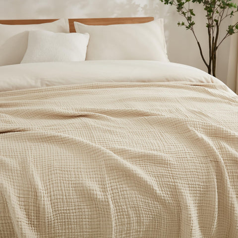 EMME blanket care in cold machine wash to preserve softness