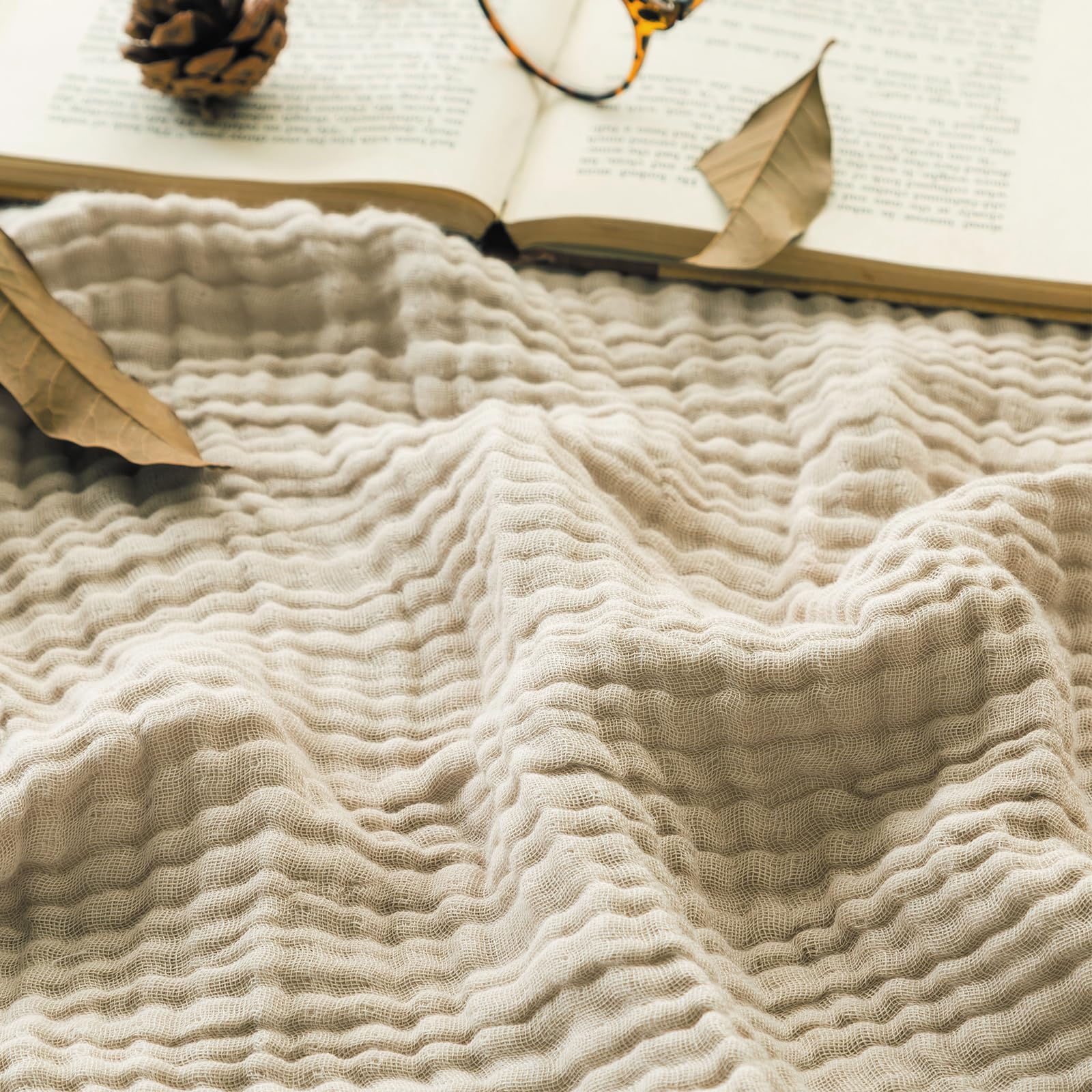 EMME cotton bed blanket top view showing soft muslin texture for sensitive skin