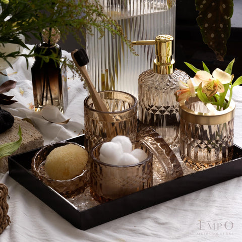 EMPO tumbler is ideal for rinsing or storing brushes.
