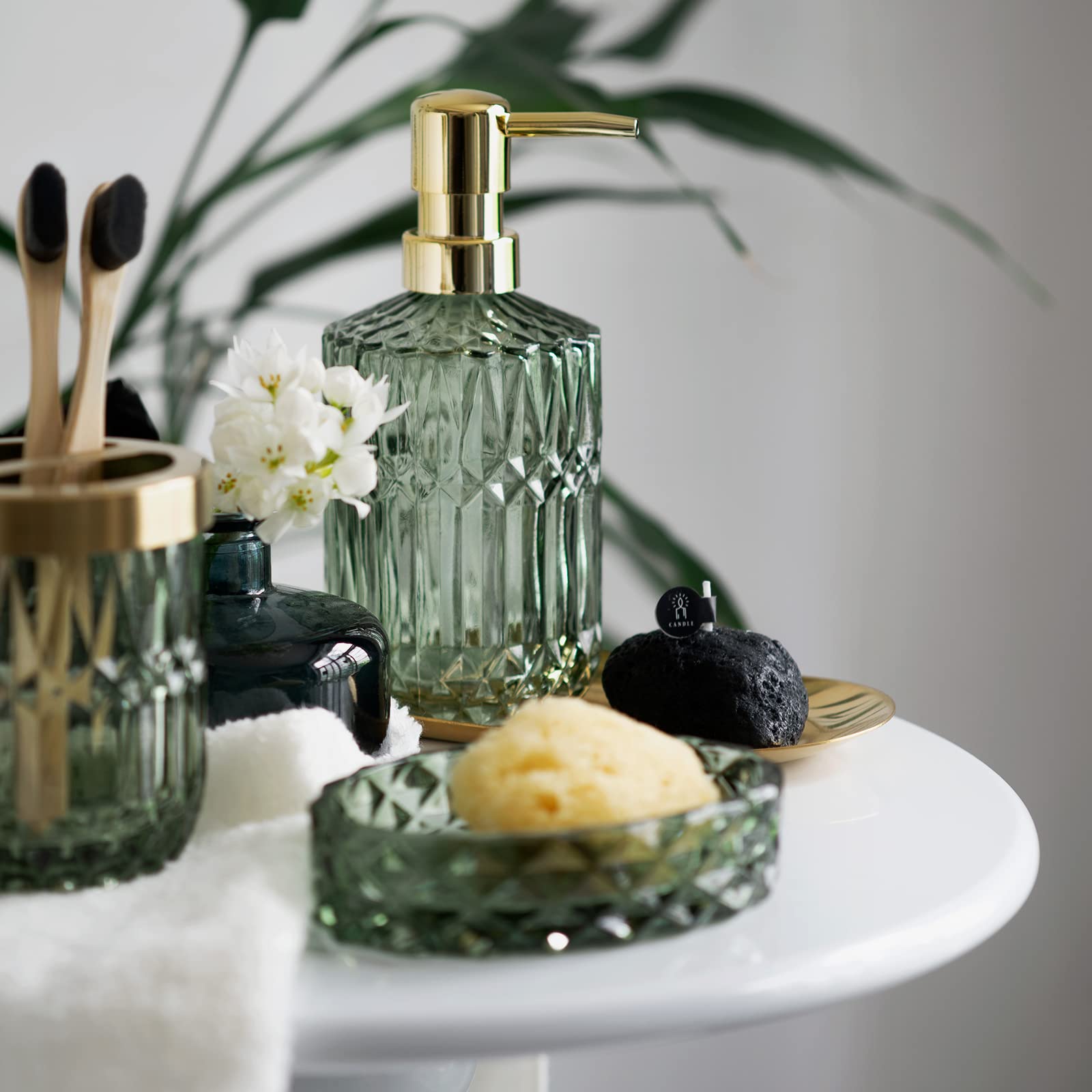 EMPO toothbrush holder with stainless top highlights durability in humid bathrooms