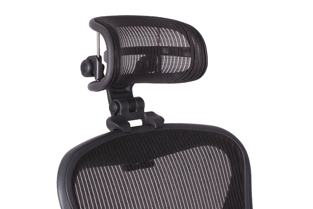 Engineered Now headrest on Aeron Classic for personalized comfort fit.