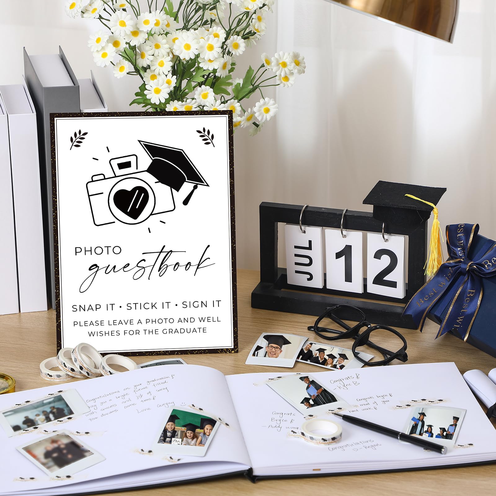 Engrowtic class of 2026 decor adds tasteful celebration accents