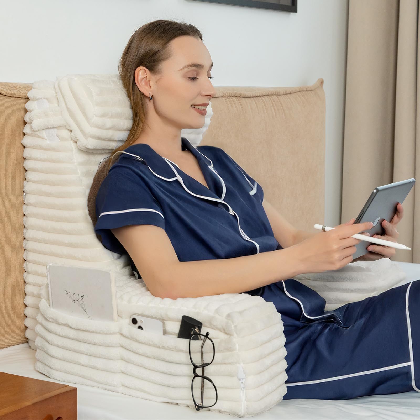 ENITYA back pillow with two-layer foam design delivering solid support.