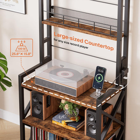 Epouseter living room setup shows a compact, inviting music corner.