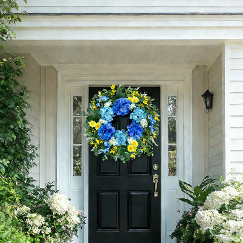 Eqanro gift-worthy wreath suitable for housewarmings and Easter celebrations.