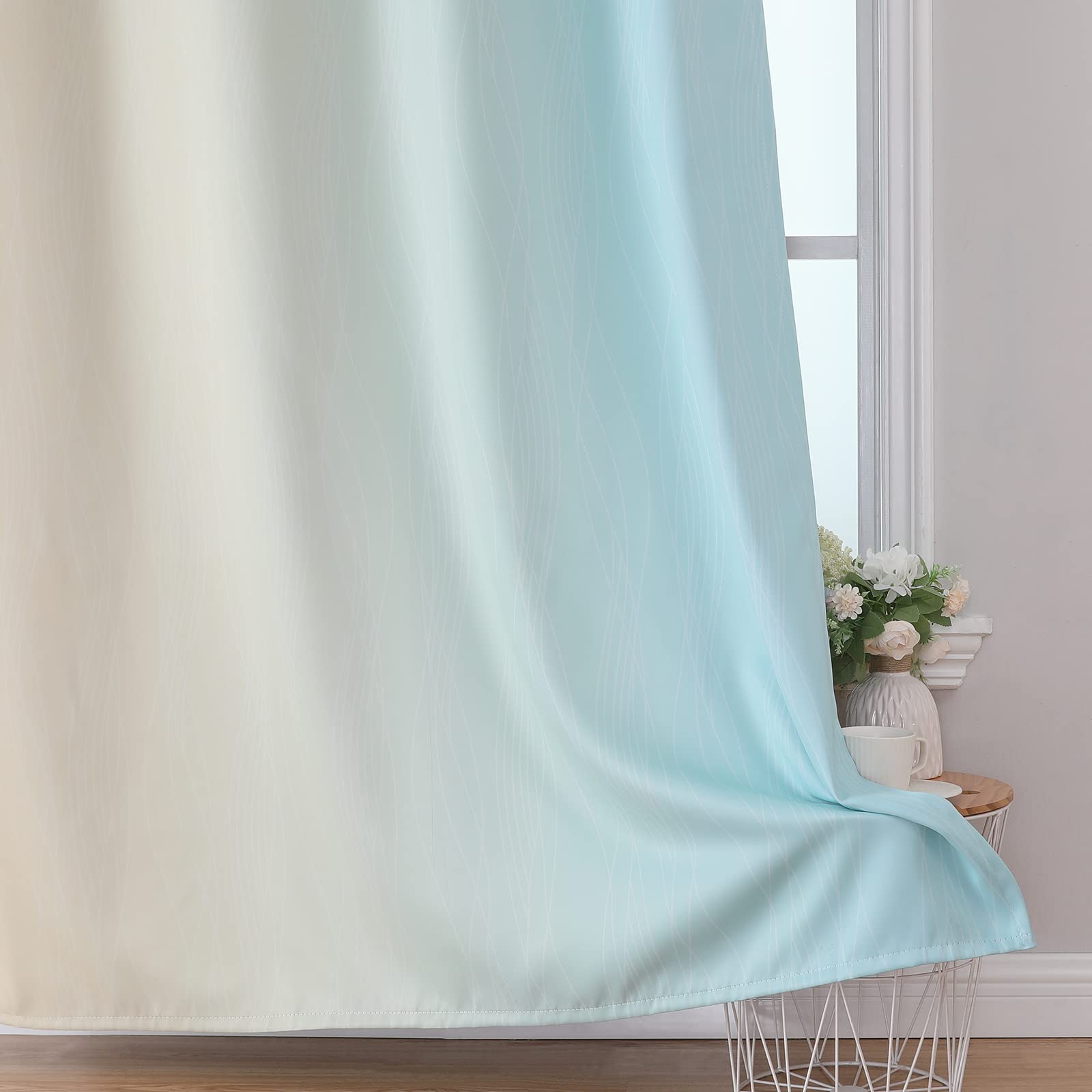Estelar Textiler Blocks sunlight to create a calmer room