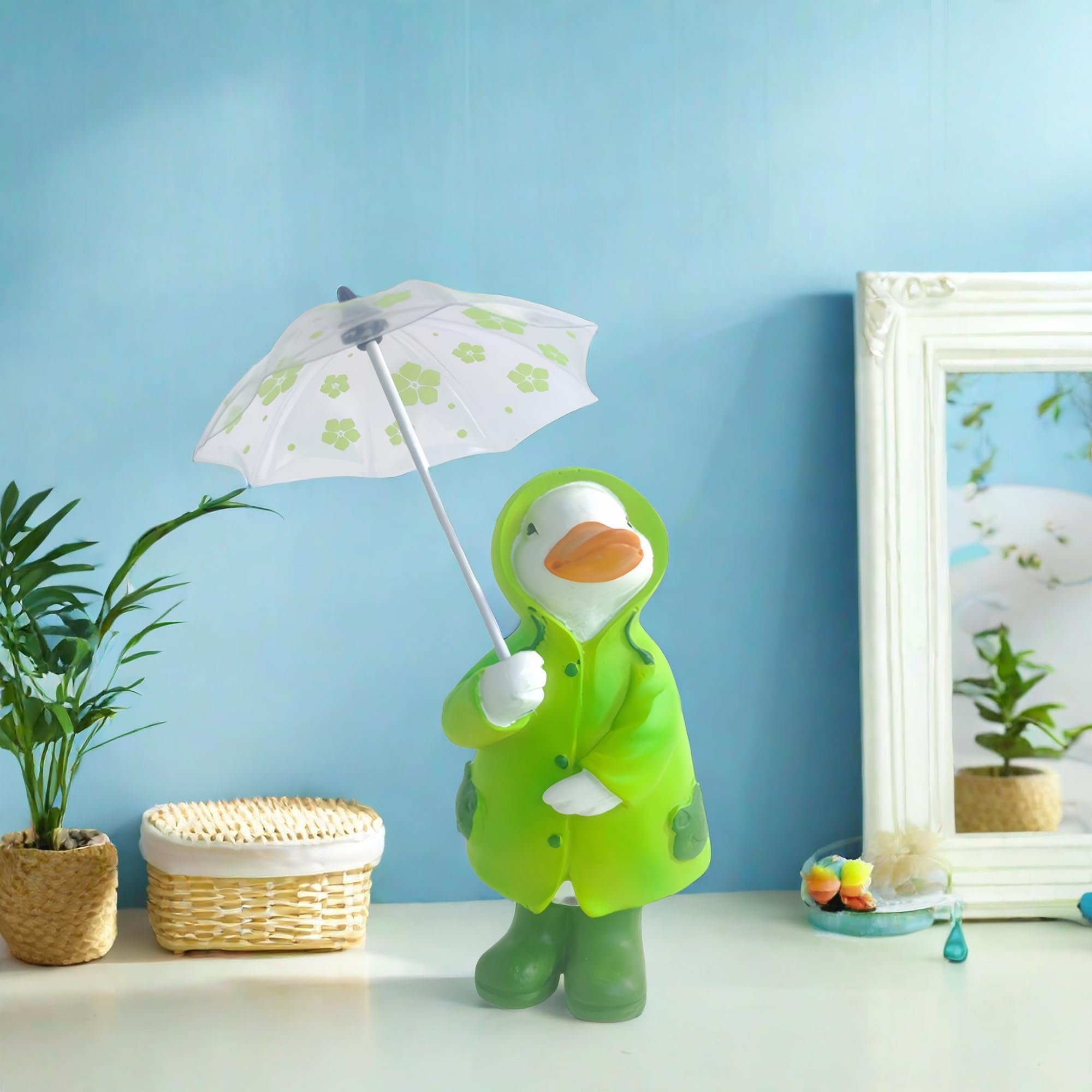 Etlemonde spring gift duck statue for home and office.