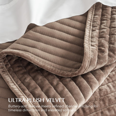 Durable stitching on EverGrace quilt set withstands frequent washing.