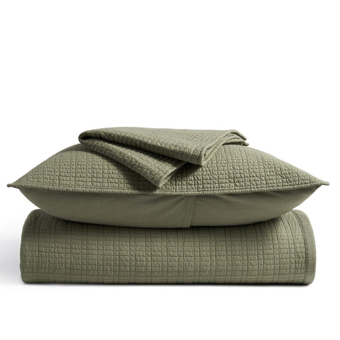 EverGrace easy care—machine washable and dryer friendly for daily use.