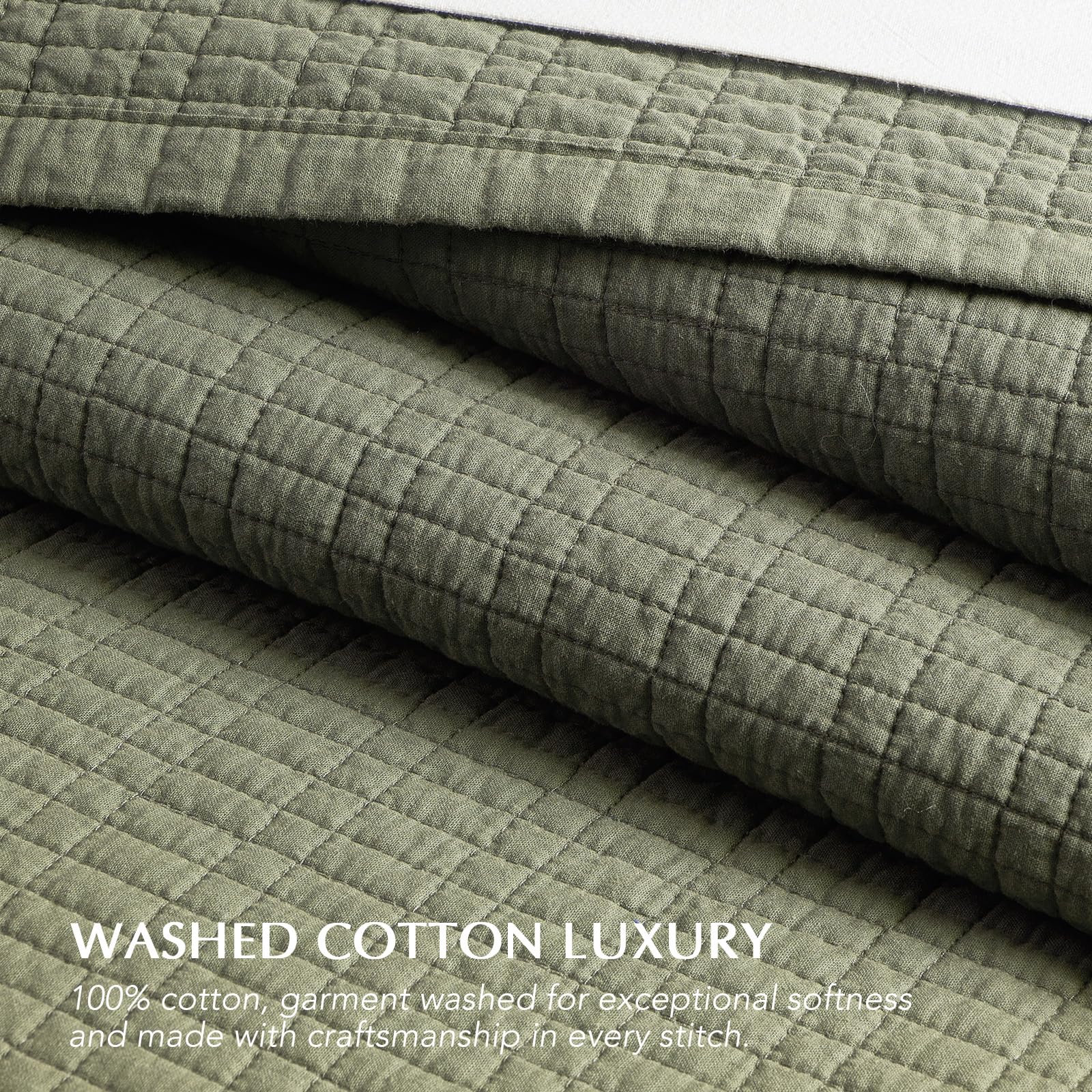 EverGrace pre-washed finish adds inviting softness to the quilt.