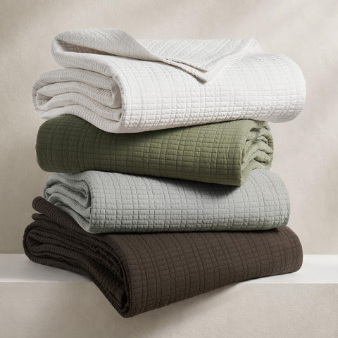 EverGrace quilt with reinforced edges and durable stitching for lasting shape.